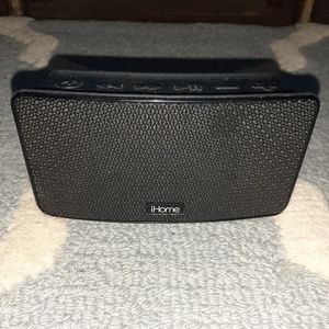 🗽 iHome speaker